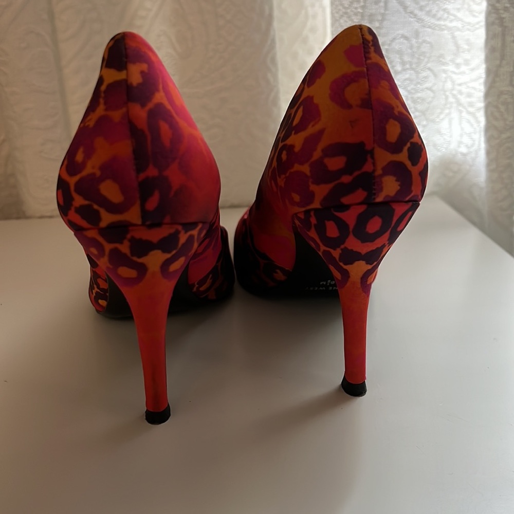 Cheetah print pink, orange and purple heels from Nine West size 8.5 - Picture 4 of 5